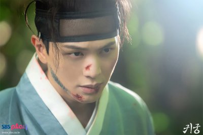 《鬼宫》陆星材演绎“恶神蛟龙”，千年魅力引爆荧屏