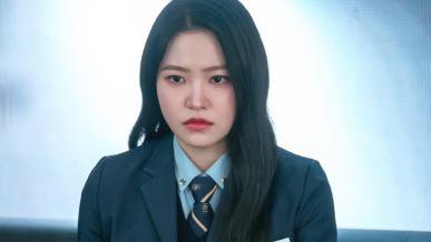 “钻石6女王”危！《清潭国际高中 第二季》金艺琳遭陷害无家可归，全网蹲守冤屈昭雪名场面_最新韩剧_全集观看_正在热播中_立即观看